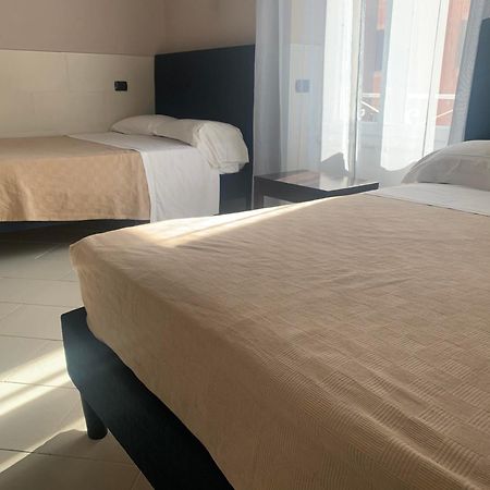 Residenza Cernaia Hotell Rom Exteriör bild