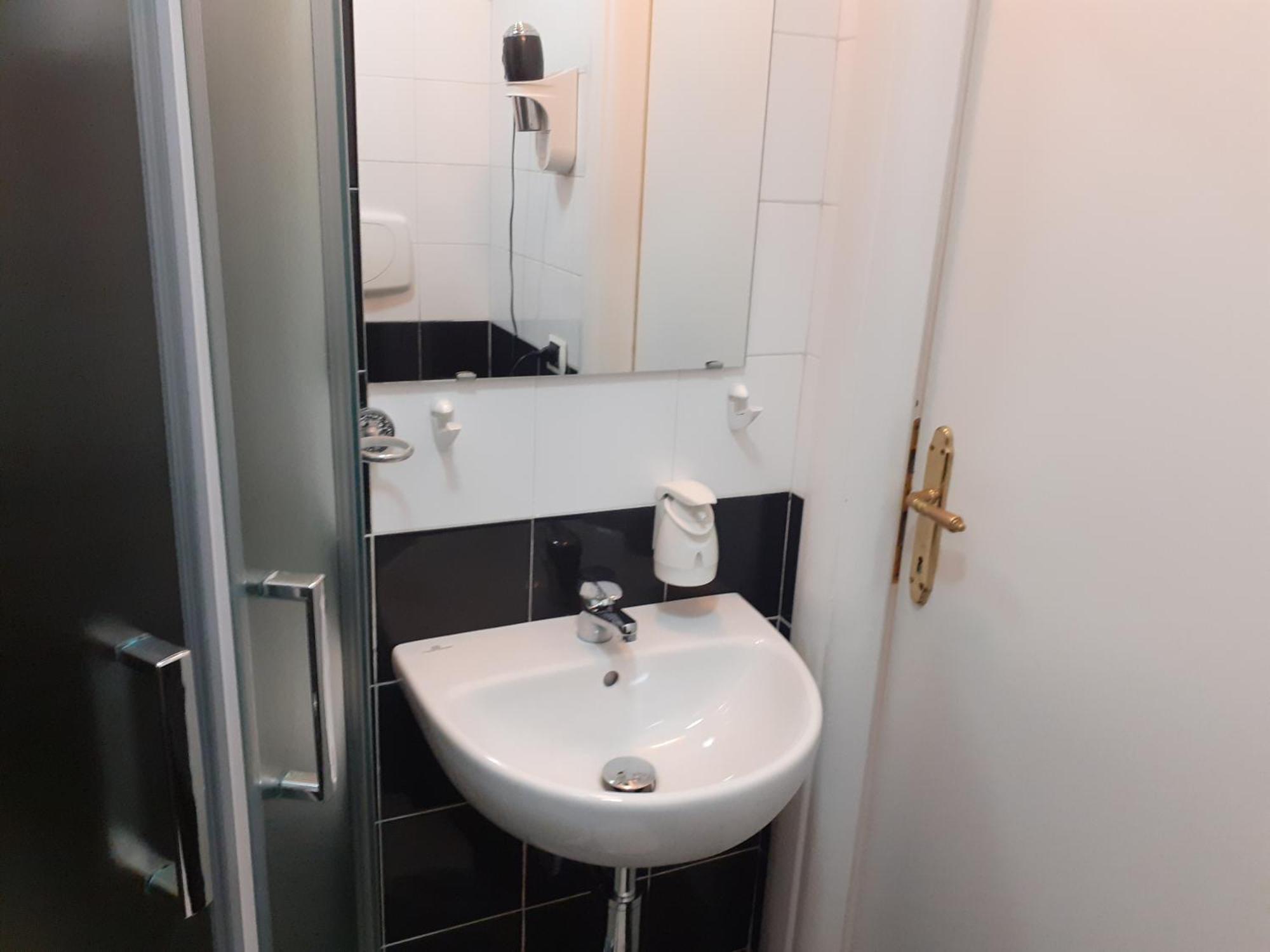 Residenza Cernaia Hotell Rom Exteriör bild