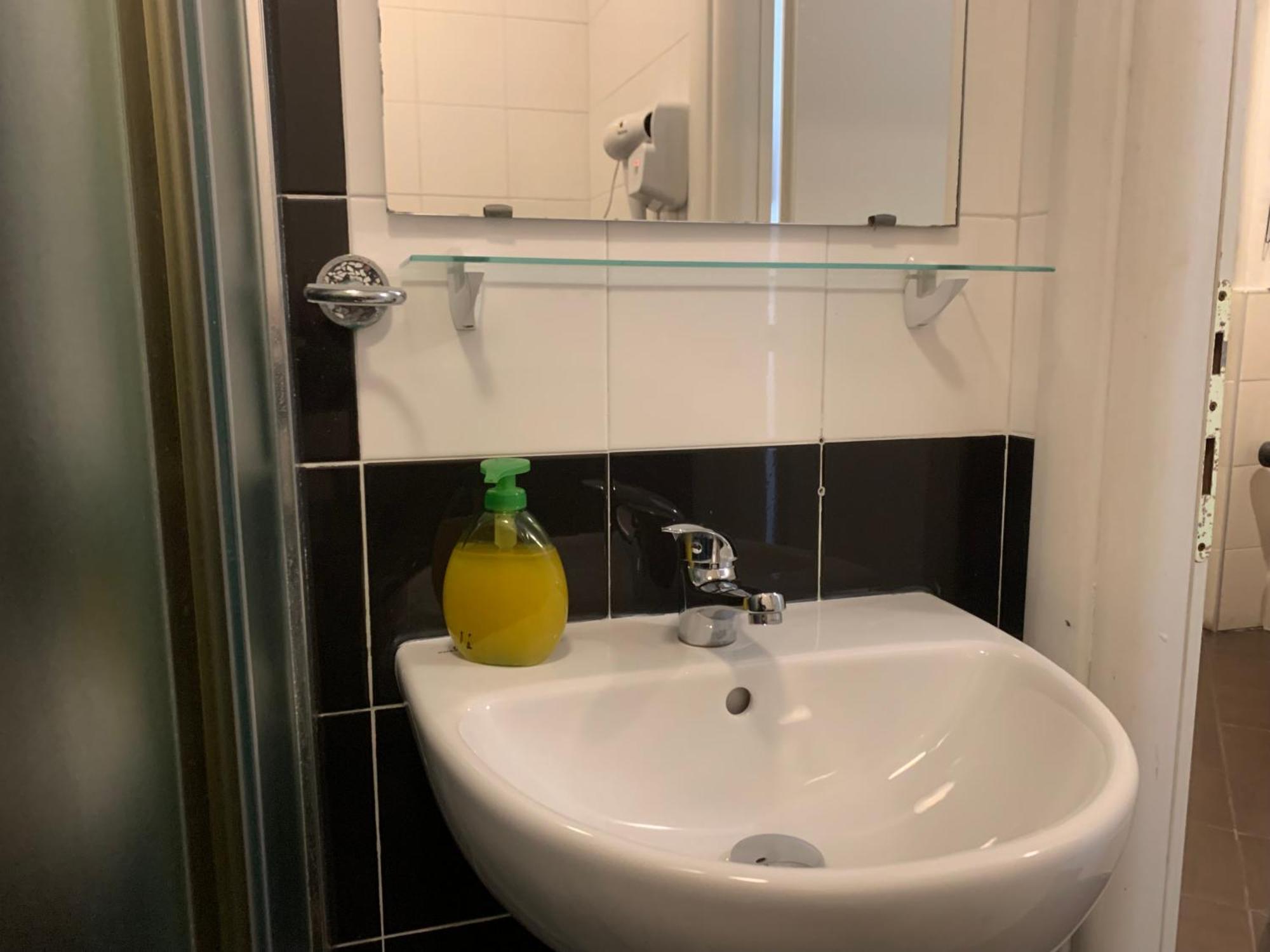 Residenza Cernaia Hotell Rom Exteriör bild