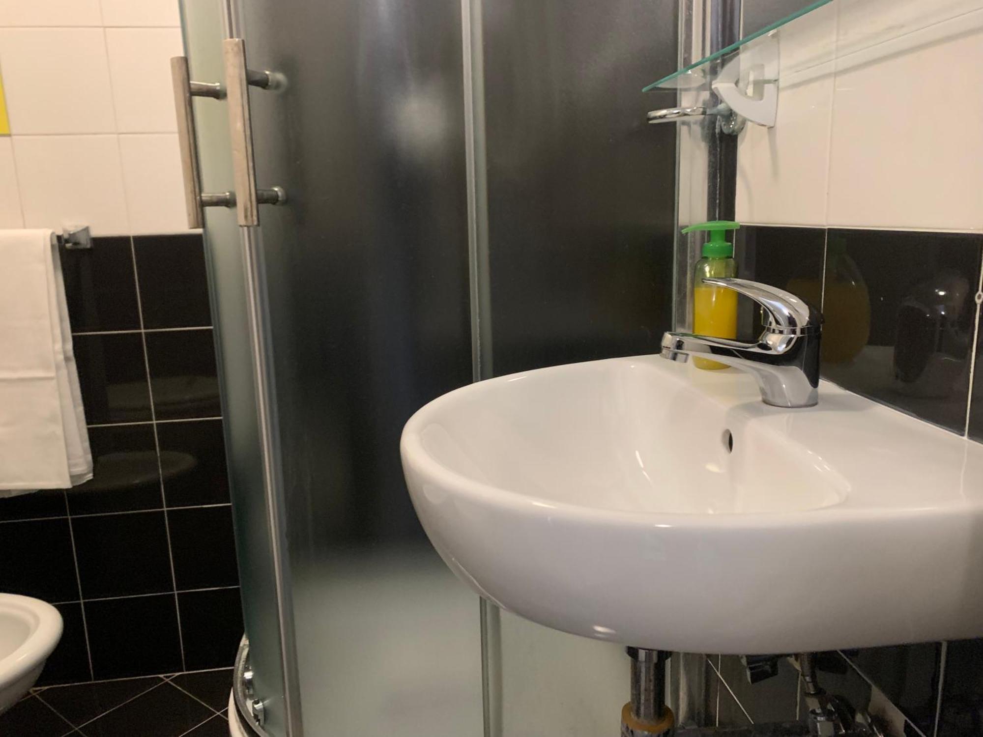 Residenza Cernaia Hotell Rom Exteriör bild