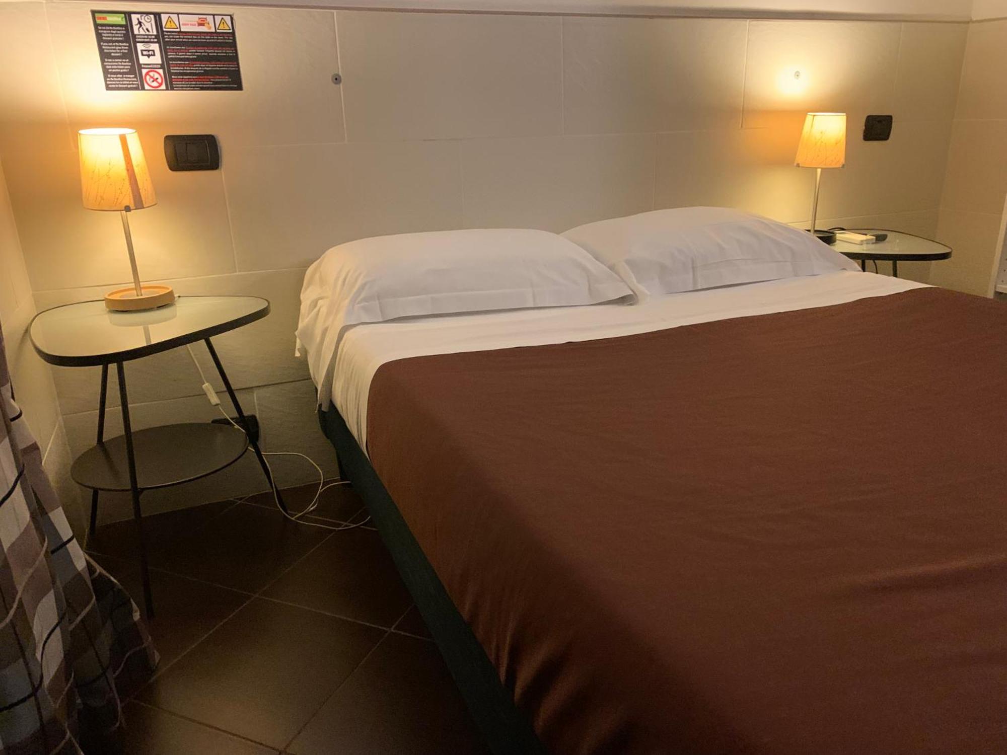 Residenza Cernaia Hotell Rom Exteriör bild