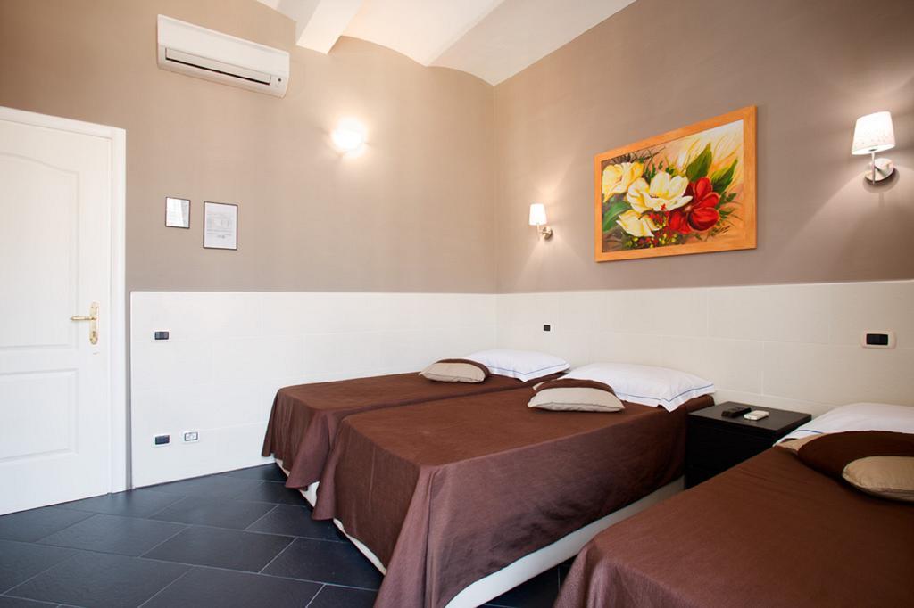 Residenza Cernaia Hotell Rom Exteriör bild